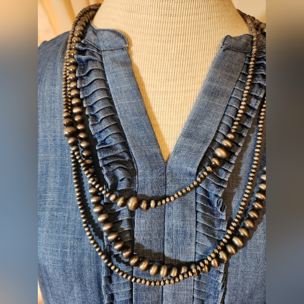 Faux layered Navajo Pearls